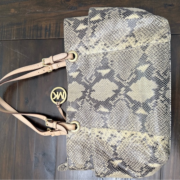 Michael Kors Tan Snake Print Tote Bag - Picture 13 of 16